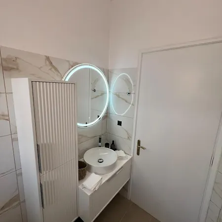 Дом отдыха Mythic Gem Вати