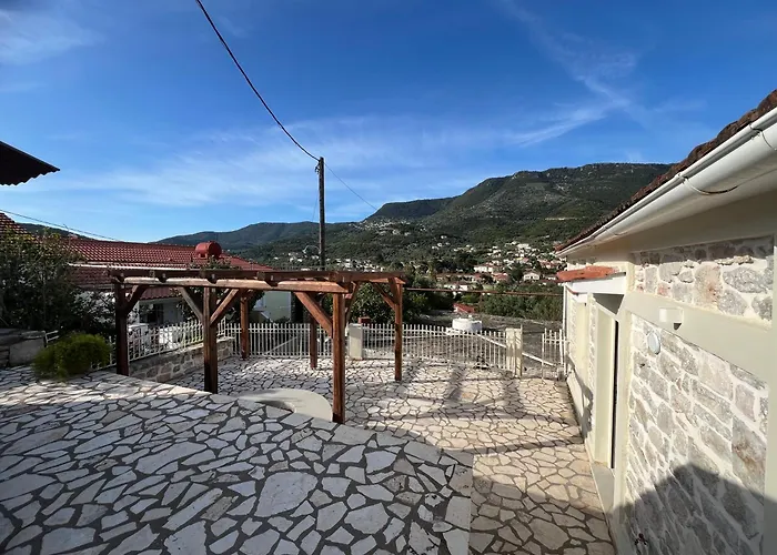 Mythic Gem Semesterbostad *